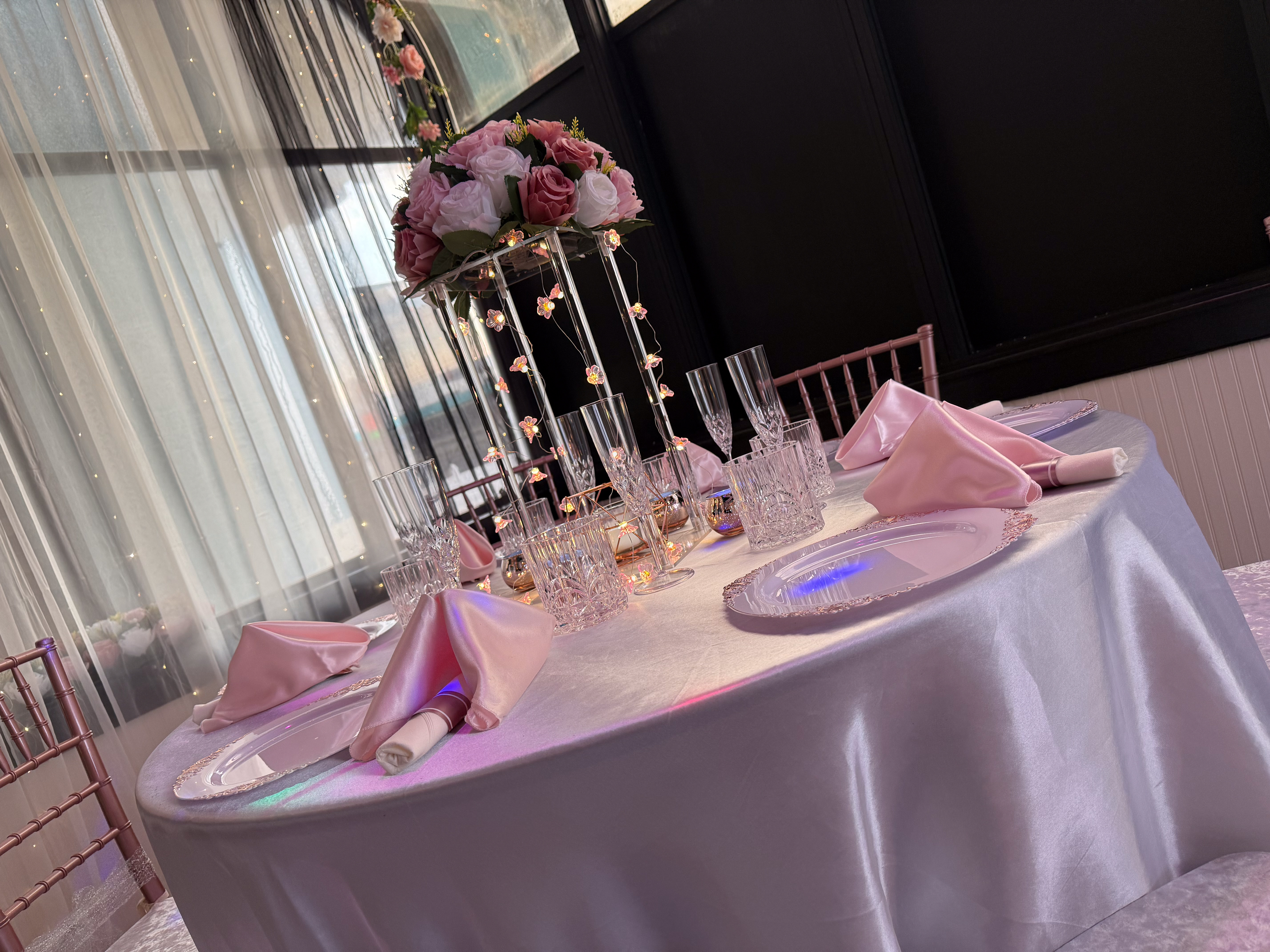 Oak Fire Reception Room Rental 6